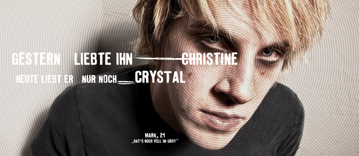 Gestern liebte Ihn Christine heue liebt er nur noch Crystal Junge sieht aus wie ein Zombie