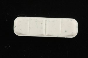 Gefälschte Xanax-Pille – Rückseite